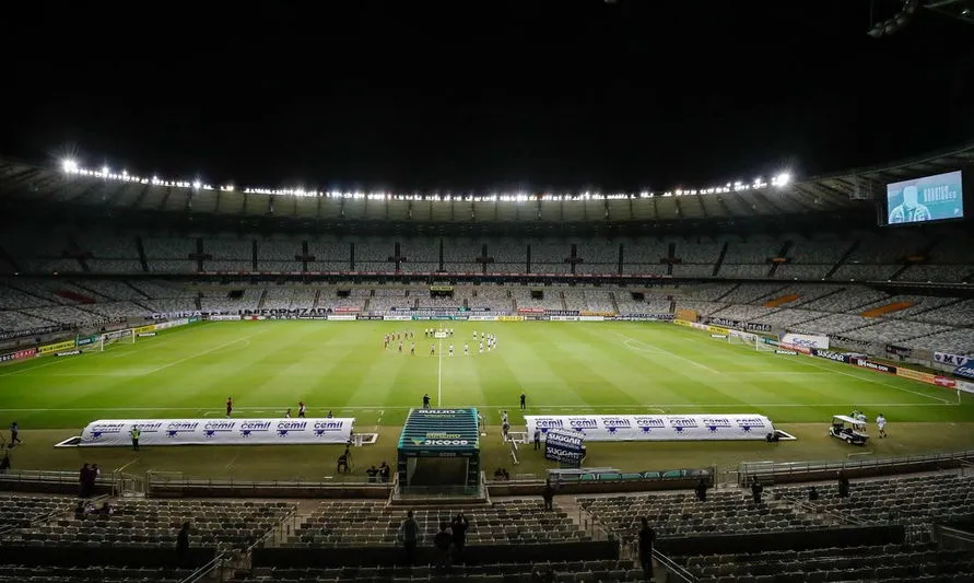 Brasileirão: Atlético MG e Flamengo duelam em busca de reabilitação