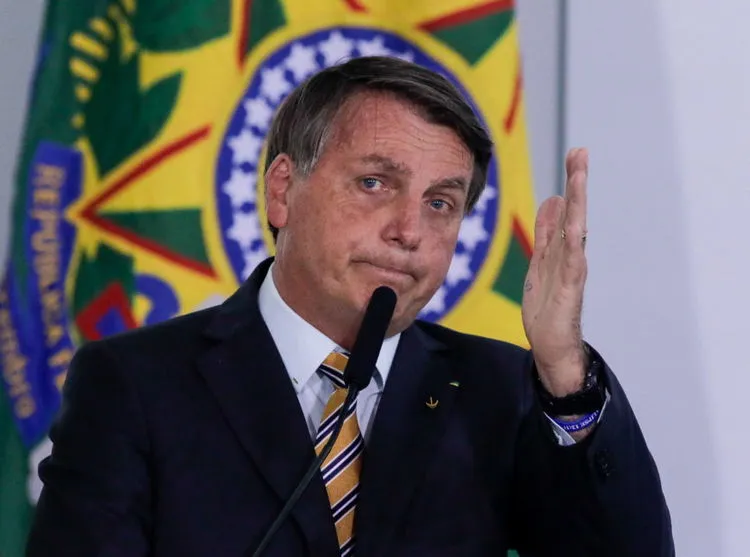 Maioria dos candidatos apoiados por Bolsonaro não se elege