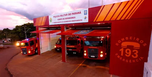 Investigação contra bombeiros considerados 'heróis' gera polêmica