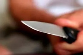 Armados de faca roubam celulares de vítimas em Apucarana