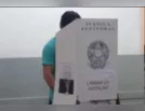 Candidato Rodolfo Mota vota no colégio Osmar Guaraci Freire