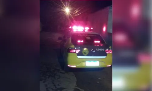 Homem é morto a tiros dentro da própria casa em Campo Largo