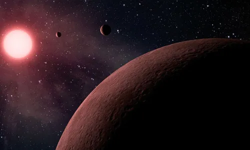 Estudante vende empadas para comprar telescópio