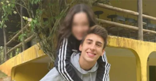 TikToker de 19 anos assume namoro com criança de 12 anos