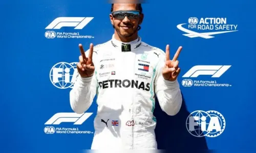 Hamilton conquista 93ª vitória e Mercedes fatura hepta na Fórmula 1