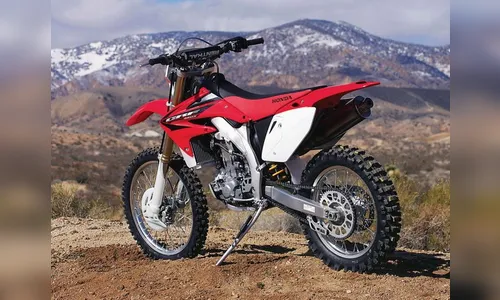 Motos de trilha e venenos são furtados de propriedade rural