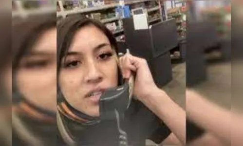 Mulher viraliza após pedir demissão em alto-falante de mercado e xingar todo mundo; Assista