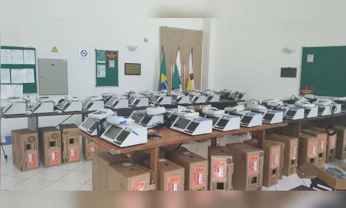Urnas eletrônicas começam a ser preparadas para as eleições