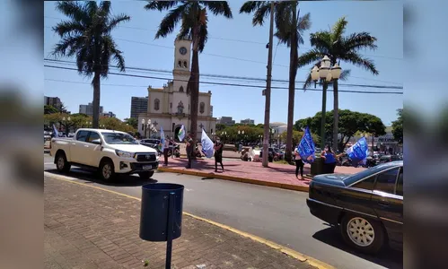 Reta final da campanha tem concentração de bandeiras em Apucarana