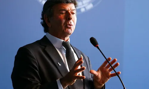 Presidente do STF alerta para a excessiva judicialização no país