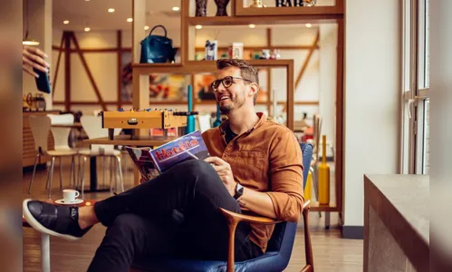 Influenciador e especialista digital Eduardo Schuler faz sucesso ajudando empresas a digitalizarem seus canais de marketing e vendas