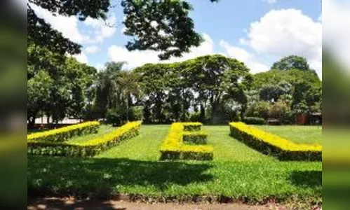 Depois de recurso, Pleno afasta multas ao reitor da UEL e sua antecessora