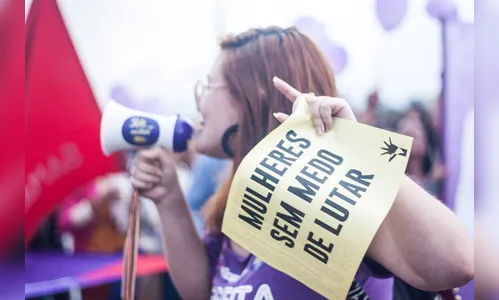 Mulheres são quase metade dos filiados, mas só 21% dos dirigentes de partidos