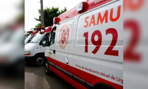 Samu atende colisão entre bicicleta e carro em frente ao Honpar