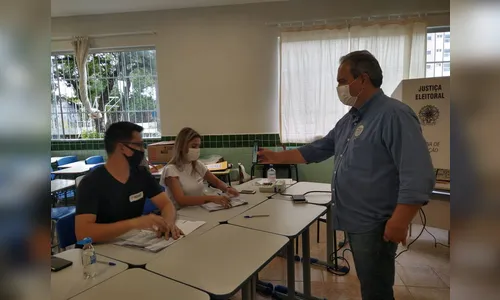 Candidato Laércio Luz vota nesta tarde no colégio Nilo Cairo; assista