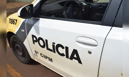 Casal embriagado provoca algazarra e é preso por desacato e desobediência