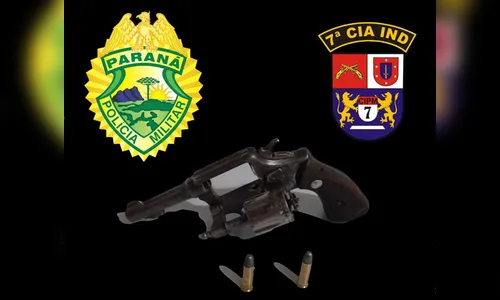 Após perseguição policial arma é apreendida e motorista preso