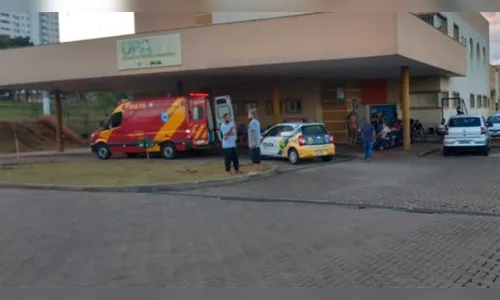 Na tentativa de fugir da polícia, homem pula de prédio e fratura tornozelos