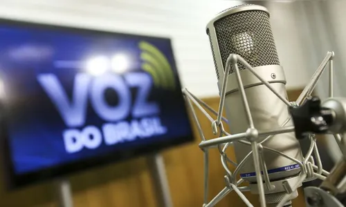 Voz do Brasil voltará a ter horário fixo, decide STF