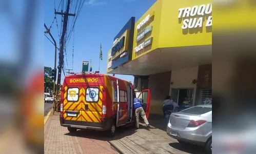 Óleo na pista provoca queda de motociclista
