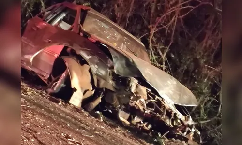 Acidente entre Barbosa Ferraz e Fênix deixa feridos gravemente