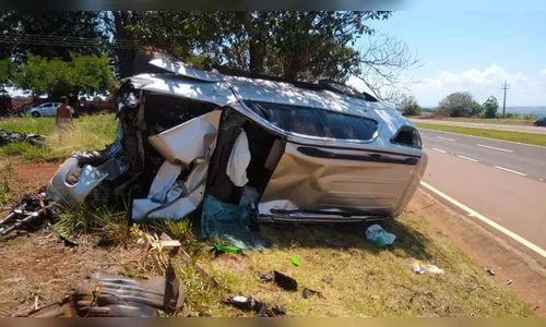 Colisão entre moto  Kawasaki e Toyota SW4 deixa um morto e dois feridos no Paraná