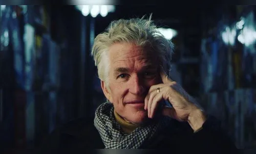 Ator diz que se livrou de cerca de 100 multas de trânsito por ser famoso