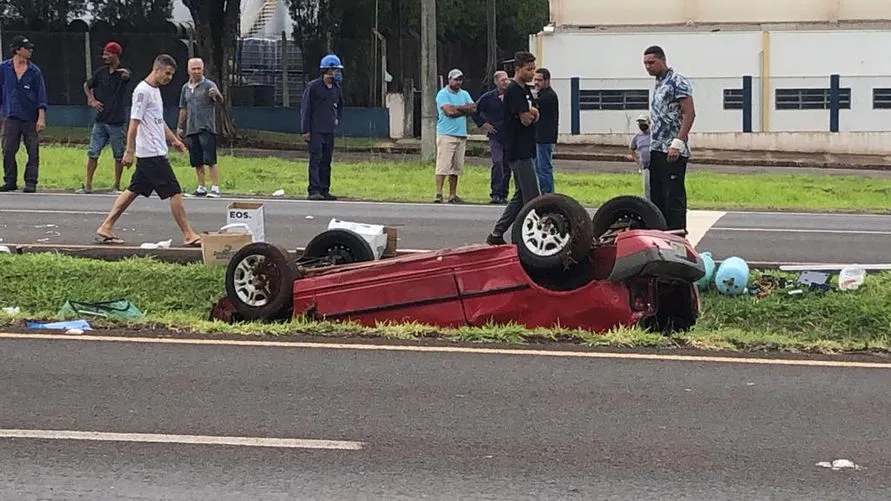 Câmera de segurança flagra momento exato do acidente próximo ao bonezão; Vídeo