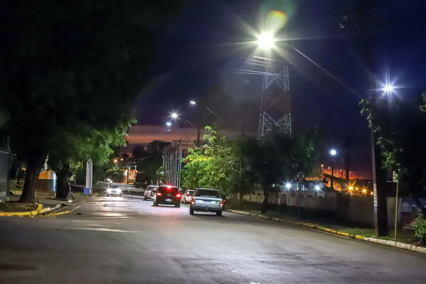 Trecho urbano da BR-369 ganha superlâmpadas LED