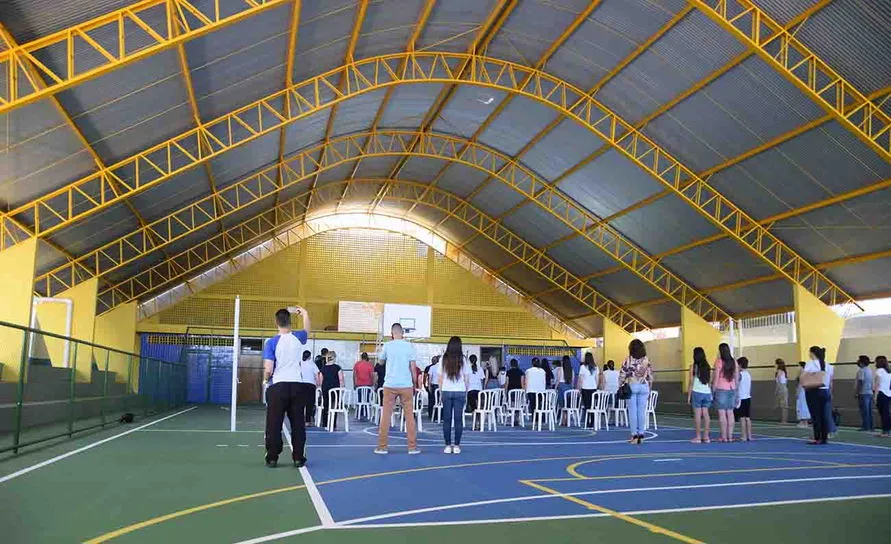 A Escola Municipal Ivaiporã que fica localizada na Rua Jaguapitã