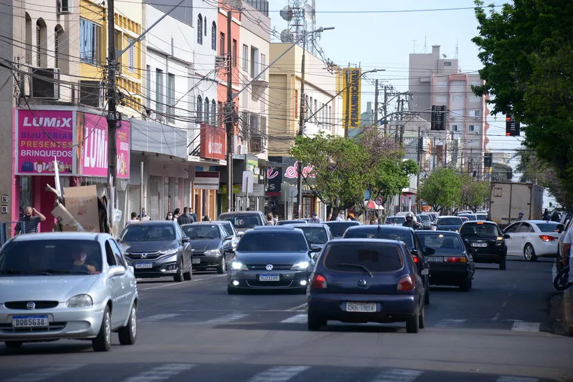 Comércio atende em horário especial a partir desta quinta-feira