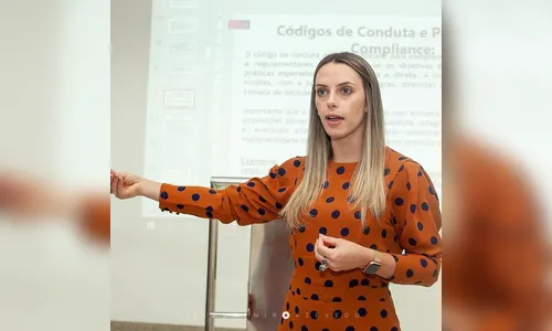 Conheça Rafaela Sionek: professora e advogada que está fazendo sucesso nacional na advocacia trabalhista