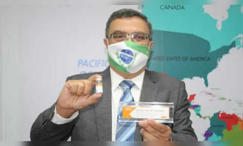 Vacinas contra a covid-19 devem ser disponibilizadas prioritariamente na rede pública