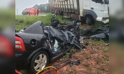 Acidente grave causa a morte de família na BR-163