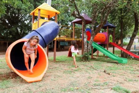 Localidades rurais de Apucarana ganham academia e parque infantil