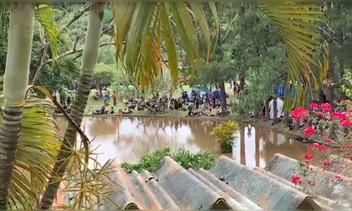 Festa rave clandestina com três mil jovens é fechada pela PM