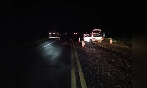 Acidente entre carro e caminhão deixa uma vítima fatal na BR-373
