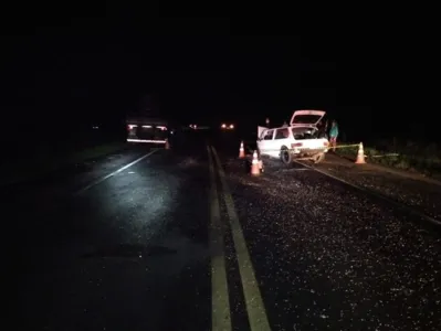 Acidente entre carro e caminhão deixa uma vítima fatal na BR-373