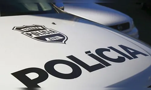 Policiais são presos suspeitos de exigir dinheiro de feirantes