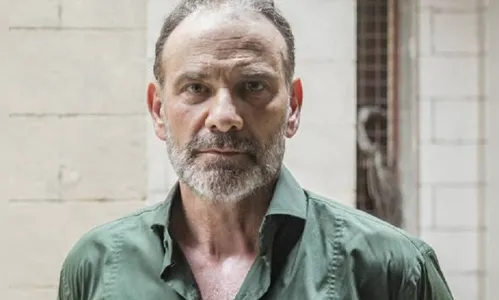 Ator Marco Ricca é sedado e intubado na UTI por conta da Covid-19