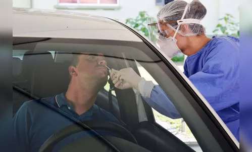 30% dos casos de Covid-19 foram registrados nos últimos 41 dias