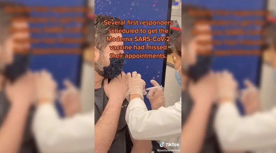 Jovem recebe vacina contra Covid-19 em supermercado nos EUA