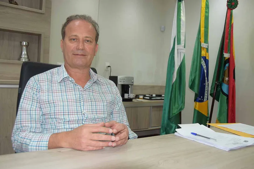 Luiz Carlos Gil, prefeito de Ivaiporã
