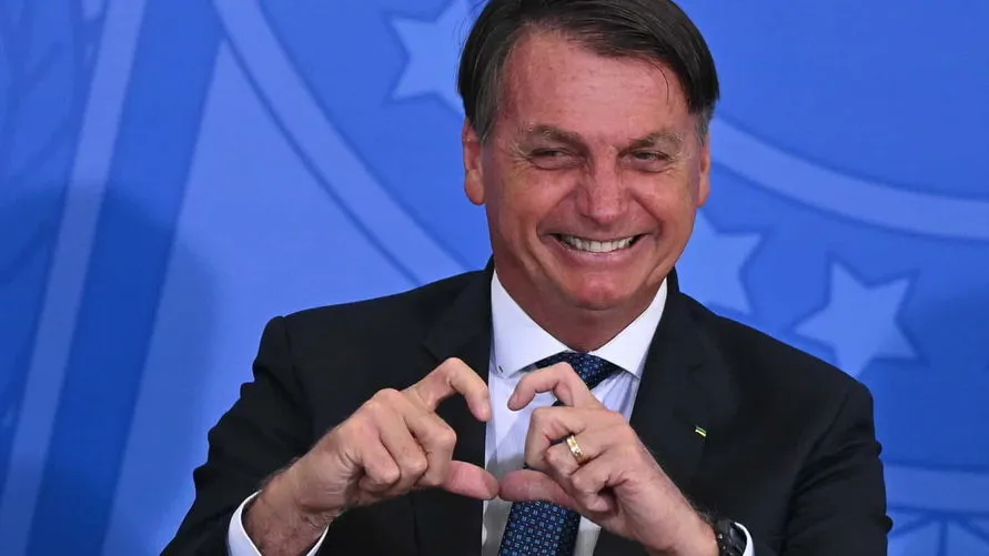 PT apresenta pedido de impeachment contra Bolsonaro por apologia à tortura