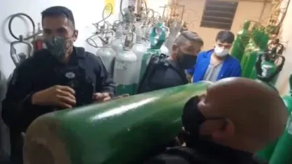 Em operação conjunta entre Polícia Militar e Civil, Policiais  apreendem 33 cilindros de oxigênio escondido em Manaus