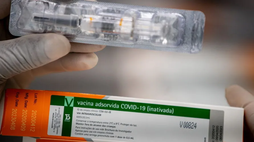 Procon-PR alerta sobre a venda ilegal de vacina falsificada contra Covid-19