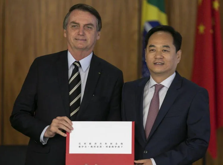 China ignora pedidos por troca de embaixador no Brasil