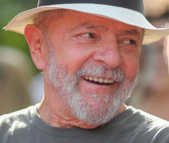 Condenação de Lula foi justa? Pesquisa aponta opinião de brasileiros