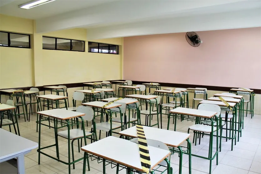 Prefeitura de Londrina entra com recurso contra aulas presenciais