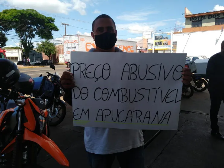 Protesto contra a alta do combustível mobiliza Motoboys; assista